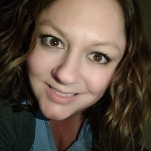 Meet your Posher, Becky